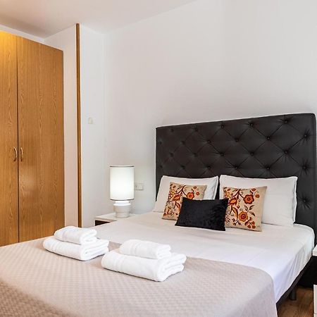 Waou Apartamentos En Sol Confort 8 Madrid Extérieur photo