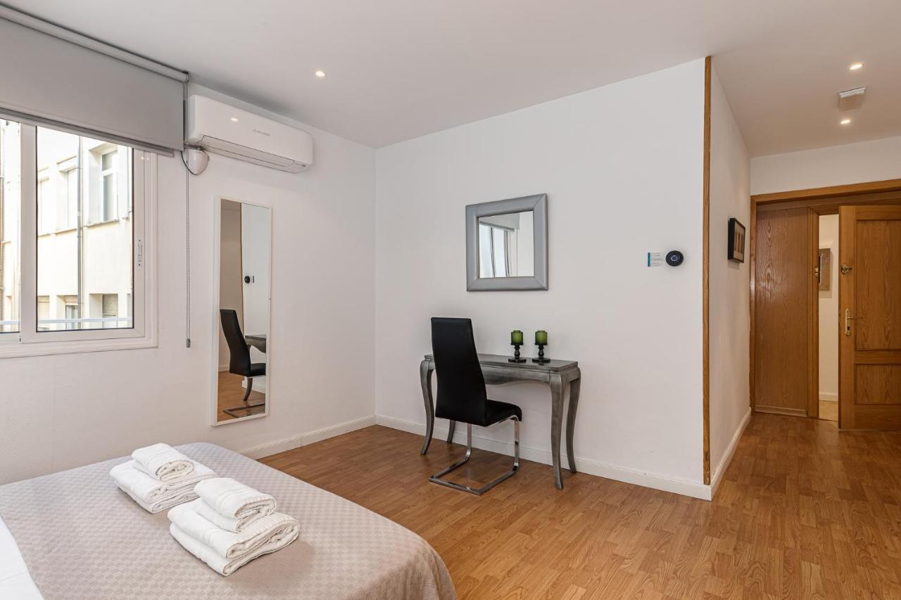 Waou Apartamentos En Sol Confort 8 Madrid Extérieur photo